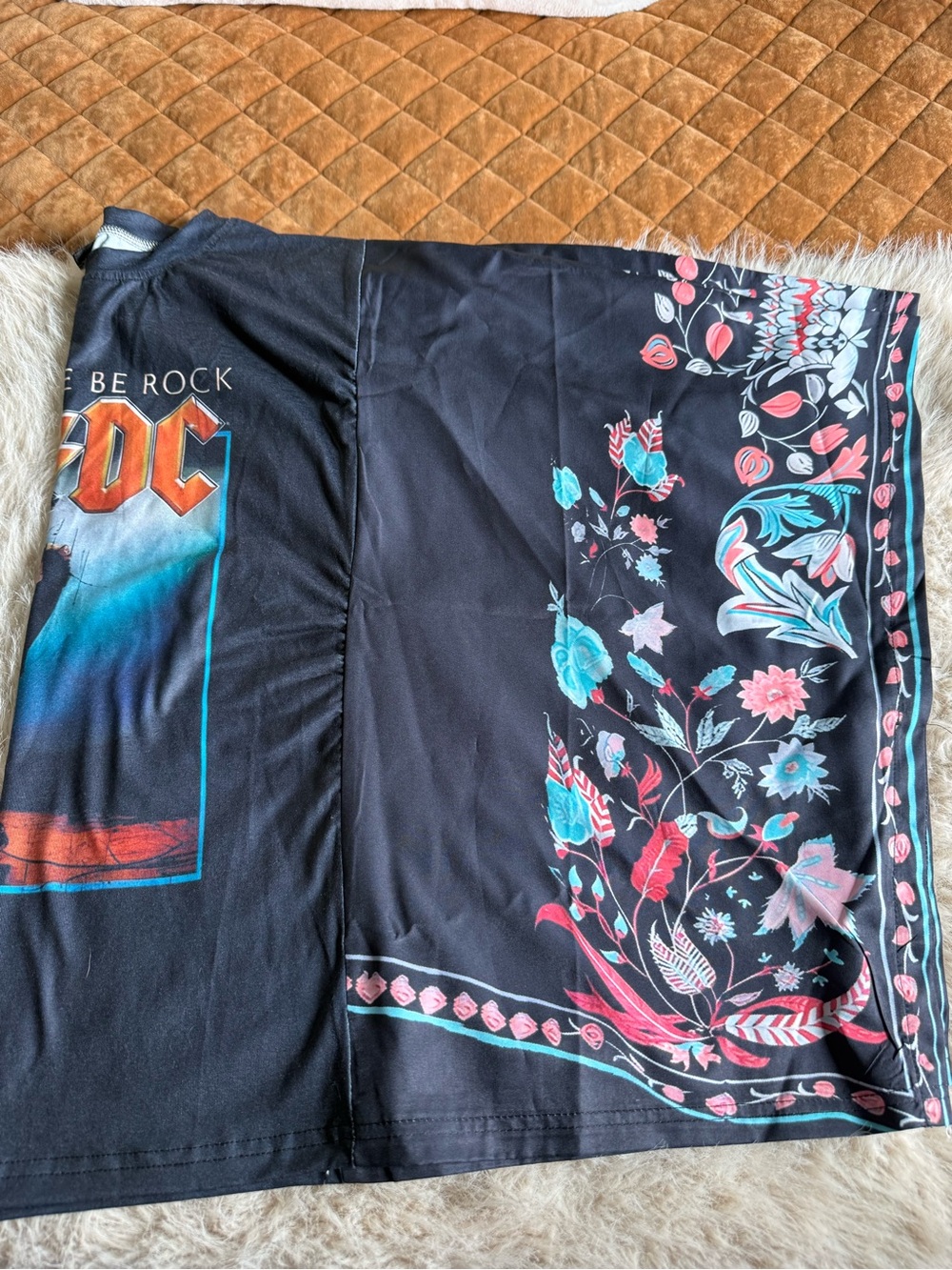 BOHO AC/DC dark gray  Floral Graphic Band Tee Shirt with flared sleeves, new